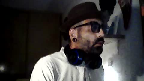 eemmee708927 online show from 07/06/26, 12:02