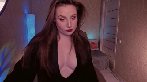 eesmaaarr online show from 11/17/25, 11:32