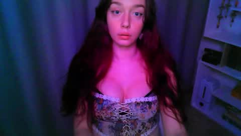 effie_balconii online show from 11/09/25, 03:10