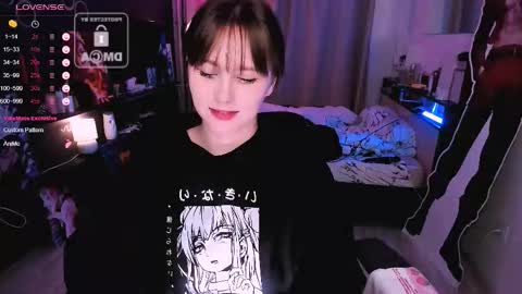 Effie online show from 11/25/25, 12:49