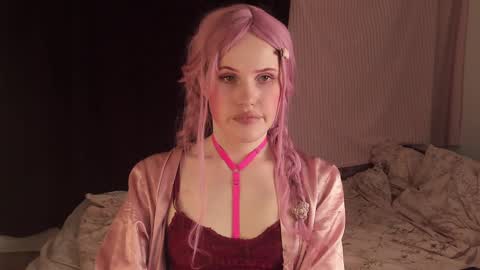 Effie Mur online show from 12/11/24, 09:23