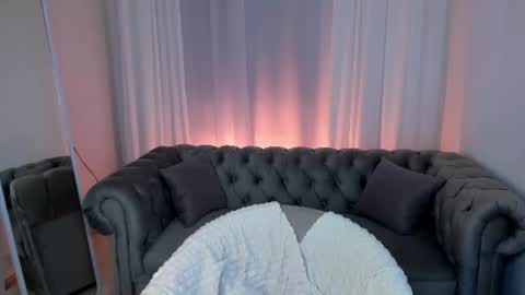 Effie Mur online show from 06/11/26, 12:32