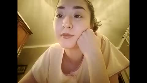 Effy online show from 12/23/24, 12:19