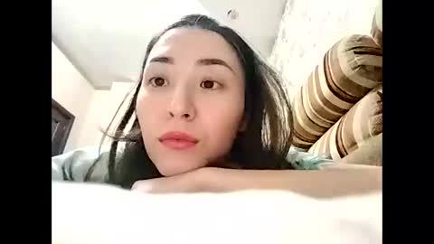 Effy online show from 01/13/25, 10:24