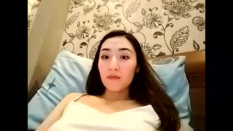 Effy online show from 12/13/25, 07:53