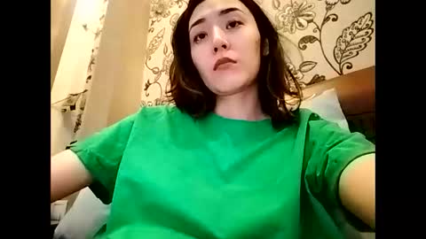 Effy online show from 04/29/26, 04:00