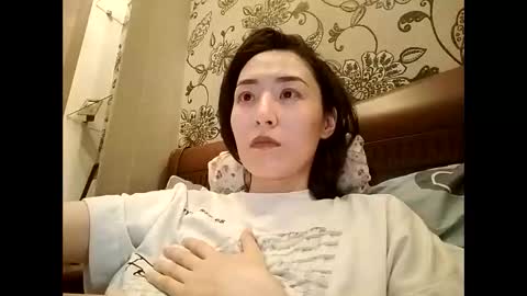 Effy online show from 05/11/26, 04:04