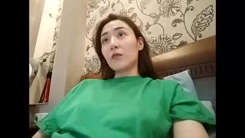 Effy online show from 06/05/26, 04:24
