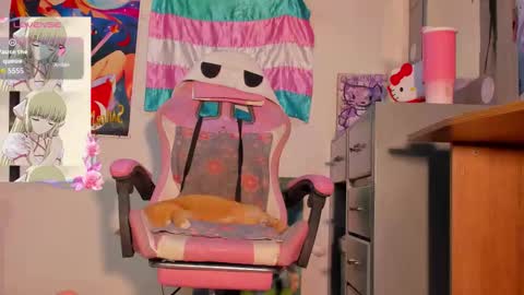 effy_marinn online show from 09/30/25, 01:32