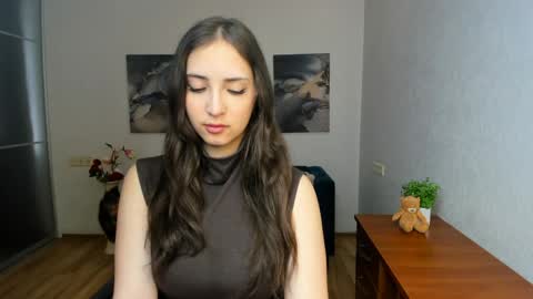Effy Royse online show from 05/08/26, 05:46