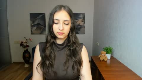 Effy Royse online show from 05/08/26, 05:51