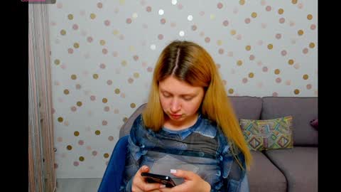 Snapshot of effyangel chatting on 12/08/24, 03:56 Effy online show from 12/08/24, 03:56