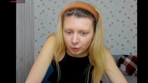 Snapshot of effyangel chatting on 12/27/24, 12:56 Effy online show from 12/27/24, 12:56