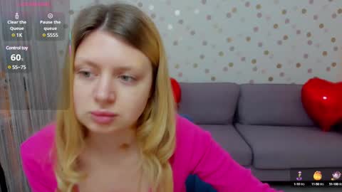 Snapshot of effyangel chatting on 02/14/25, 06:23 Effy online show from 02/14/25, 06:23