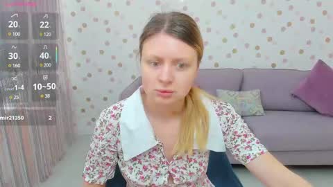 Snapshot of effyangel chatting on 02/16/25, 06:32 Effy online show from 02/16/25, 06:32