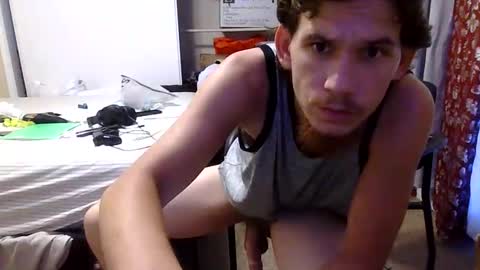 Snapshot of efrainrgarza56548967 chatting on 10/01/25, 12:44 efrainrgarza56548967 online show from 10/01/25, 12:44