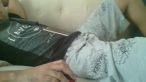 Snapshot of egyman2022 chatting on 01/04/25, 12:05 Im momo 35 Egyptian at Dubai online show from 01/04/25, 12:05