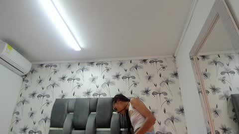 Snapshot of ehotloveaxxx chatting on 12/31/24, 03:09 Valery online show from 12/31/24, 03:09