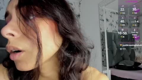 Snapshot of ehotloveaxxx chatting on 02/04/25, 03:47 Valery online show from 02/04/25, 03:47