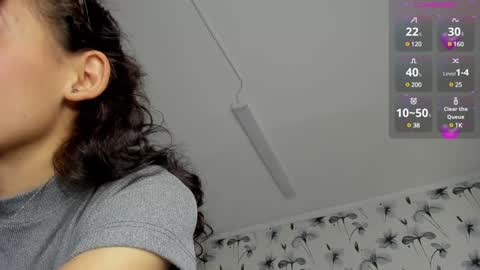 Snapshot of ehotloveaxxx chatting on 02/08/25, 08:10 Valery online show from 02/08/25, 08:10