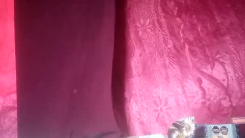 Snapshot of ehotloveaxxx chatting on 02/24/25, 01:31 Valery online show from 02/24/25, 01:31