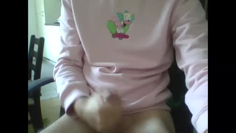 Snapshot of eighty20 chatting on 10/16/25, 01:23 eighty20 online show from 10/16/25, 01:23