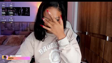 eimi   online show from 01/02/25, 10:44