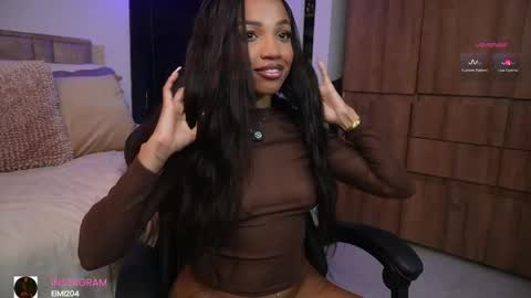 Snapshot of eimi_space chatting on 04/17/26, 11:52 eimi online show from 04/17/26, 11:52
