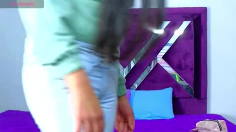 eimy__cute online show from 10/18/25, 07:14