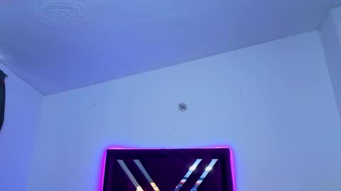 eimy__cute online show from 01/13/26, 06:57