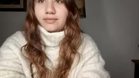 EIMY   MODEL INDEPENDENT online show from 01/08/25, 06:31