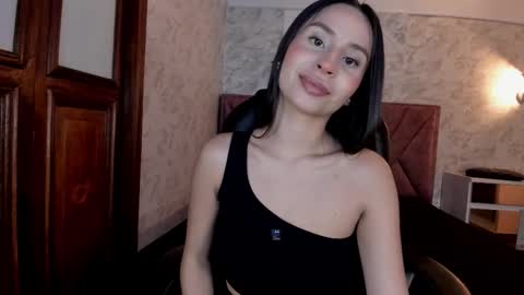 Snapshot of eimy_rose1 chatting on 03/12/26, 12:33 Eimy rose online show from 03/12/26, 12:33