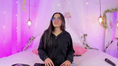 eimy_rosse18 online show from 04/25/26, 01:41