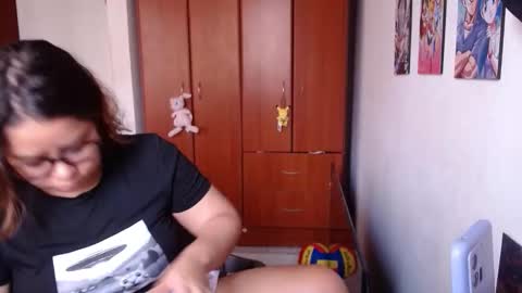 Snapshot of eimy_saenzz chatting on 03/15/26, 03:18 eimy_saenzz online show from 03/15/26, 03:18