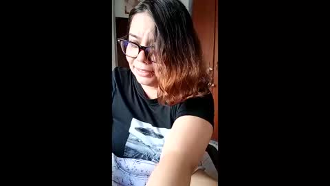 Snapshot of eimy_saenzz chatting on 04/18/26, 09:26 eimy_saenzz online show from 04/18/26, 09:26