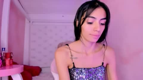 Snapshot of eimy_skinny chatting on 02/21/26, 12:28 eimy online show from 02/21/26, 12:28