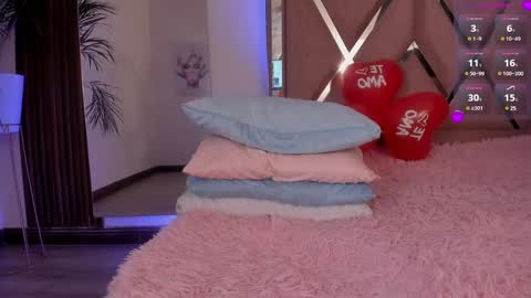 eimyaniston cute online show from 02/14/25, 02:44