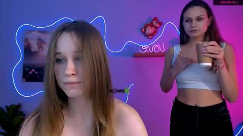 Snapshot of eira_mouse chatting on 03/18/26, 09:34 Sweet Eira online show from 03/18/26, 09:34