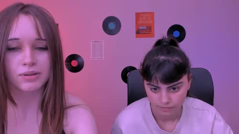 Snapshot of eira_mouse chatting on 05/11/26, 08:53 Sweet Eira online show from 05/11/26, 08:53