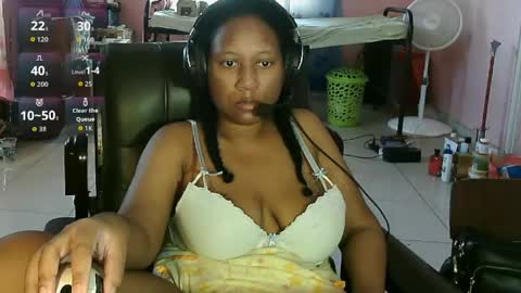 Eirondra Valeen online show from 05/23/26, 12:09