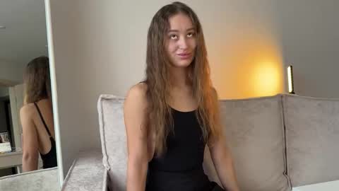 Lisa online show from 03/09/26, 09:57