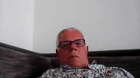 Snapshot of eisbaer1957 chatting on 06/20/26, 01:14 eisbaer1957 online show from 06/20/26, 01:14