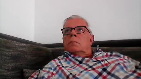 Snapshot of eisbaer1957 chatting on 07/07/26, 06:12 eisbaer1957 online show from 07/07/26, 06:12
