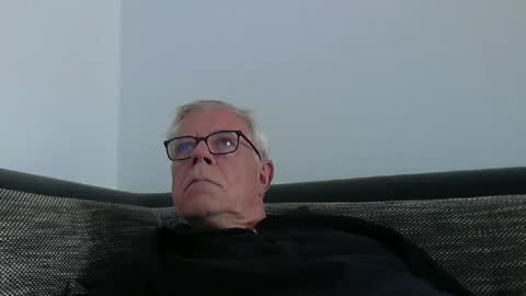 Snapshot of eisbaer1957 chatting on 08/02/26, 08:13 eisbaer1957 online show from 08/02/26, 08:13
