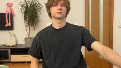 Eitan online show from 12/20/24, 04:42