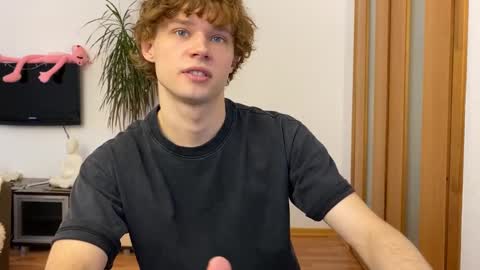 Eitan online show from 01/03/25, 09:04