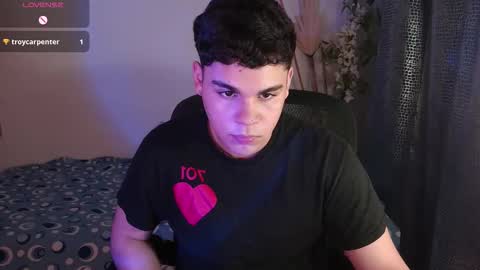 Snapshot of eithan_jonnes chatting on 03/04/26, 09:54 Eithan online show from 03/04/26, 09:54