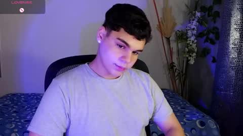 Snapshot of eithan_jonnes chatting on 03/10/26, 08:03 Eithan online show from 03/10/26, 08:03