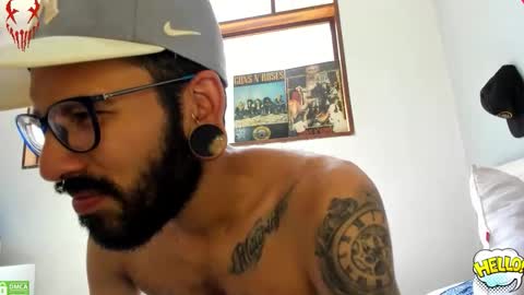 eithan_rune online show from 03/13/26, 03:51