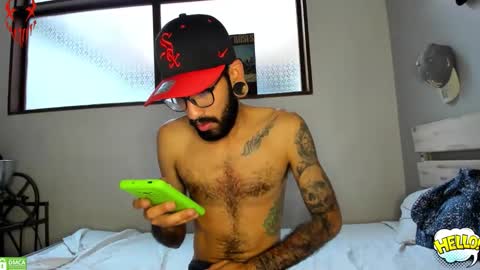 eithan_rune online show from 03/16/26, 11:25